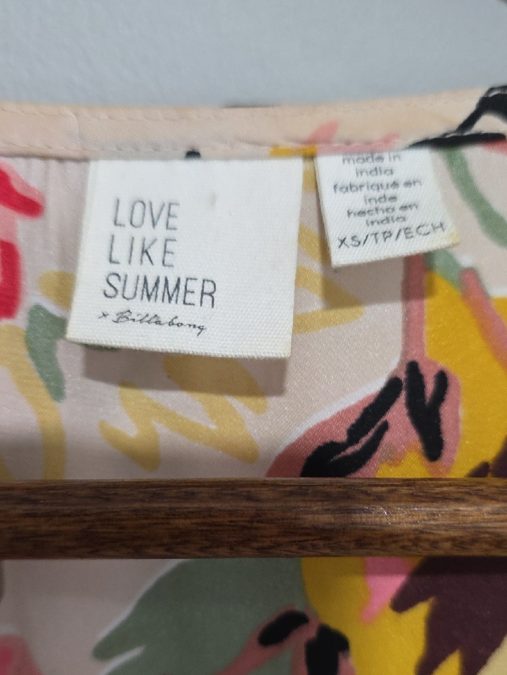 Love Like Summer x Billabong Sleeveless Floral Ruffle Cover Up Dress Cream Pink - Picture 2 of 5
